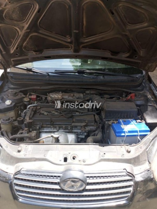 Hyundai Accent 2010 Black Automatic Used for Sale in Greater Cairo ( Cairo + Giza) - 4