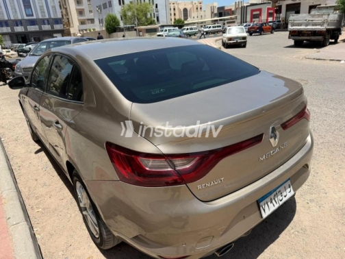 Renault Megane 2020 White Automatic Used for Sale in Greater Cairo ( Cairo + Giza) - 7