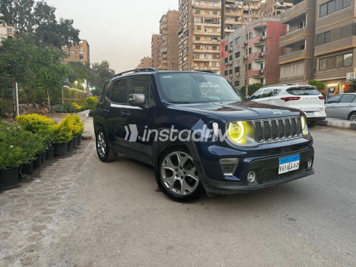Jeep Renegade 2020 Dark Blue Automatic Used for Sale in Nasr city - 6