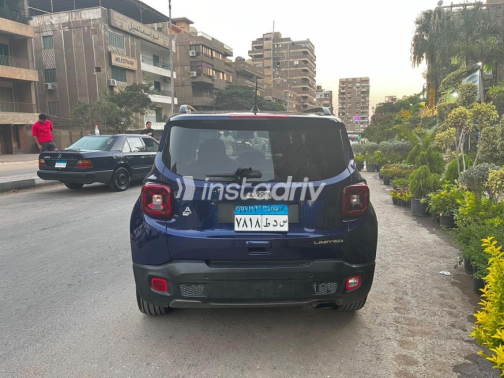 Jeep Renegade 2020 Dark Blue Automatic Used for Sale in Nasr city - 7