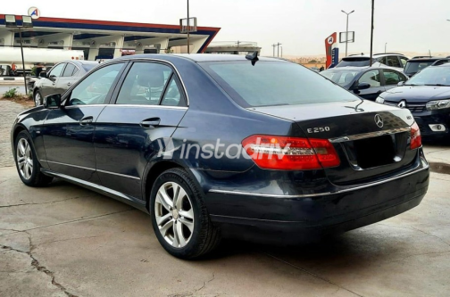 مرسيدس E 250 2011 أبيض أوتوماتيك مستعملة للبيع في المعادى - 6