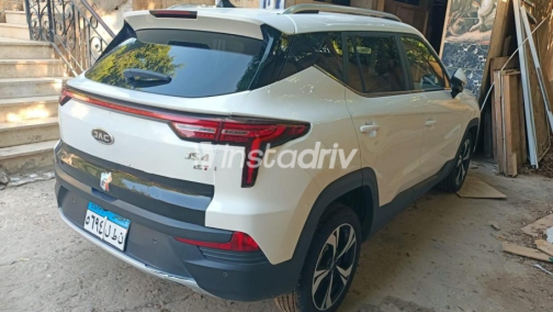 جاك JS4 2024 أبيض أوتوماتيك مستعملة للبيع في منيا القمح - 1