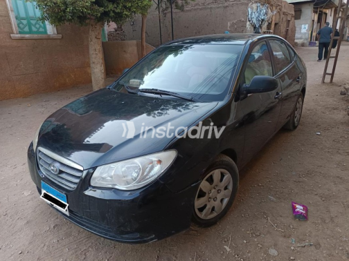 هيونداي إلنترا اتش دى 2008 أسود أوتوماتيك مستعملة للبيع في الباجور - 2