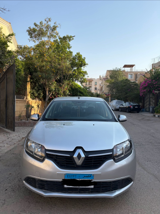 Renault Logan 2017 Silver Automatic Used for Sale in Greater Cairo ( Cairo + Giza)