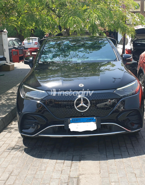 مرسيدس E 350 2024 أسود أوتوماتيك مستعملة للبيع في القاهرة الكبرى ( القاهرة - الجيزة) - 4