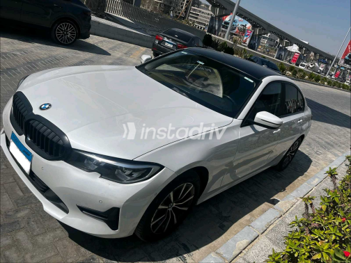 بي ام دبليو 320 2020 أبيض أوتوماتيك مستعملة للبيع في القاهرة الكبرى ( القاهرة - الجيزة) - 6