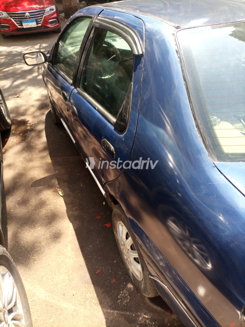 Fiat Siena 2000 White Manual Used for Sale in Greater Cairo ( Cairo + Giza) - 6