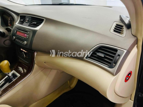 Nissan Sentra 2018 Black Automatic Used for Sale in Alexandria - 6