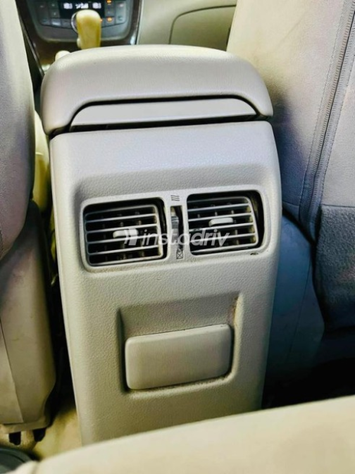 Nissan Sentra 2018 Black Automatic Used for Sale in Alexandria - 9