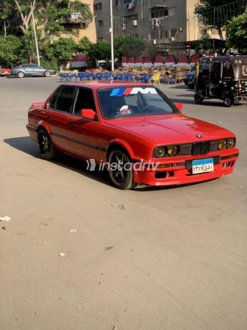 BMW 316 1984 Red Automatic Used for Sale in Cairo - 3