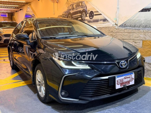 Toyota Corolla 2020 Black Automatic Used for Sale in Heliopolis - 1