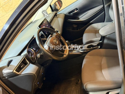 Toyota Corolla 2020 Black Automatic Used for Sale in Heliopolis - 7