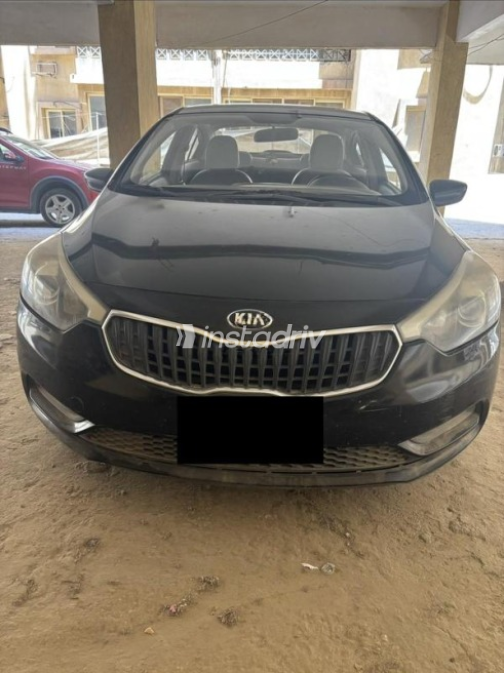 Kia Cerato 2016 Black Automatic Used for Sale in Cairo - 3