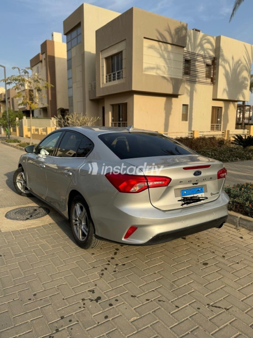 Ford Focus 2021 Silver Automatic Used for Sale in Greater Cairo ( Cairo + Giza) - 1
