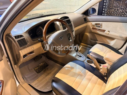 Kia Cerato 2007 White Automatic Used for Sale in Heliopolis - 7