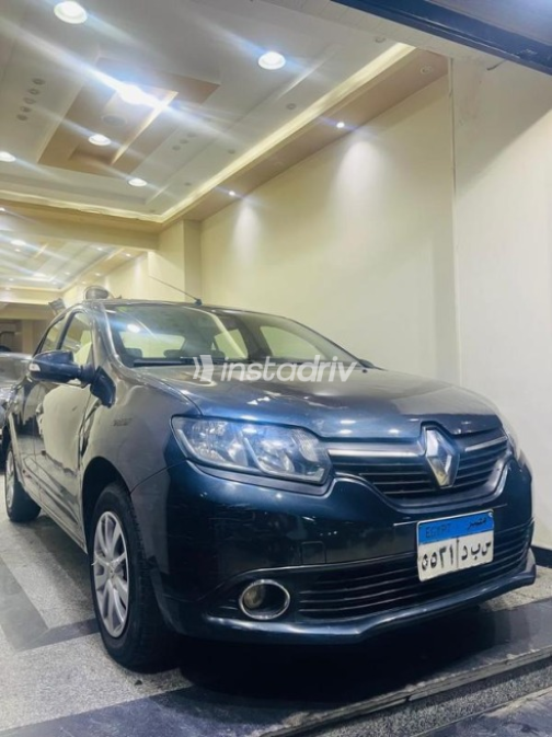 Renault Logan 2017 Gray Automatic Used for Sale in Greater Cairo ( Cairo + Giza) - 2