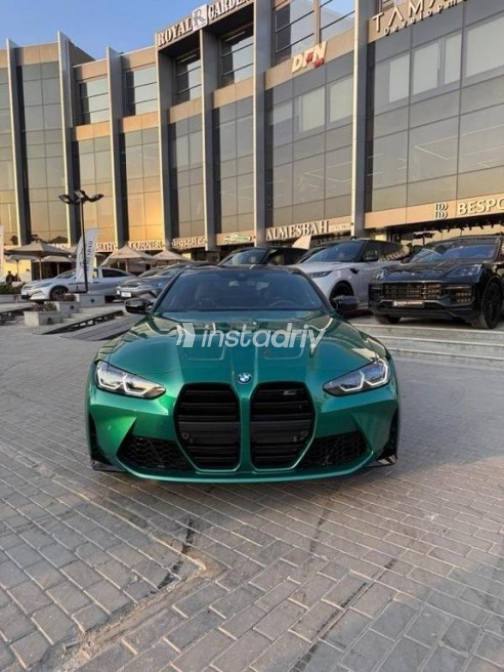 بي ام دبليو M4 2024 أخضر أوتوماتيك مستعملة للبيع في القاهرة - 2