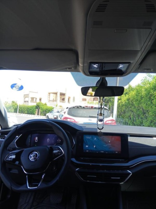 Skoda Octavia A8 2021 White Automatic Used for Sale in Greater Cairo ( Cairo + Giza) - 6