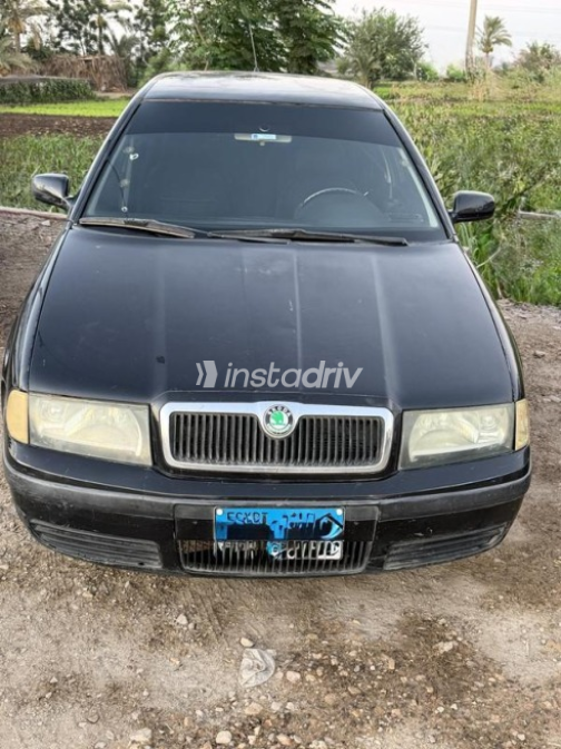 سكودا اوكتافيا A4 2007 أسود أوتوماتيك مستعملة للبيع في ميت غمر - 6