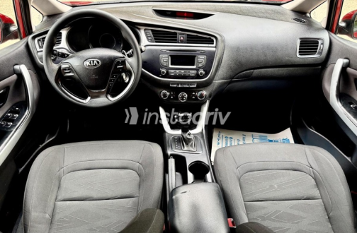 Kia Ceed 2019 White Automatic Used for Sale in Greater Cairo ( Cairo + Giza) - 8