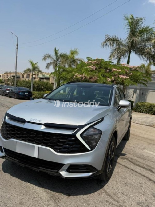 Kia Sportage 2025 Silver Automatic Used for Sale in Nasr city - 2