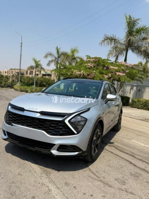 Kia Sportage 2025 Silver Automatic Used for Sale in Nasr city - 4
