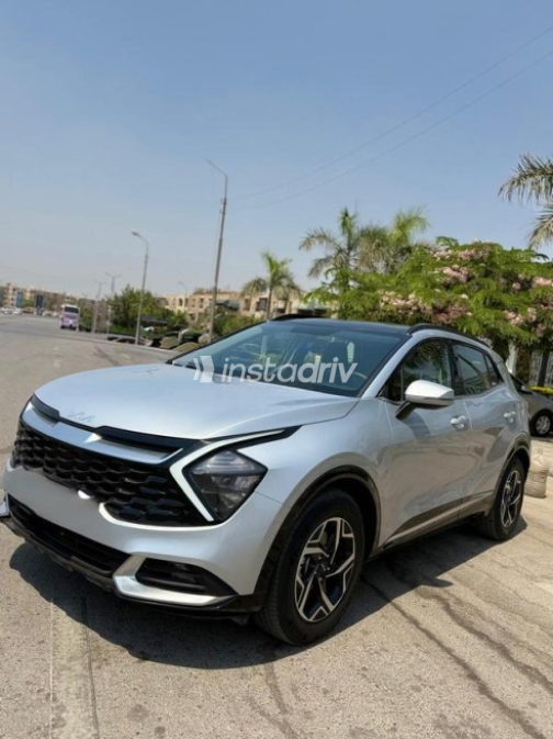 Kia Sportage 2025 Silver Automatic Used for Sale in Nasr city - 5