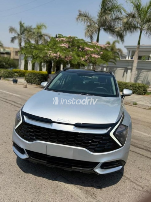 Kia Sportage 2025 Silver Automatic Used for Sale in Nasr city - 9
