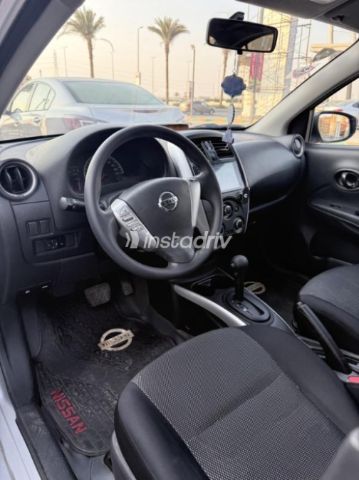 Nissan Sunny 2022 White Automatic Used for Sale in Greater Cairo ( Cairo + Giza) - 6