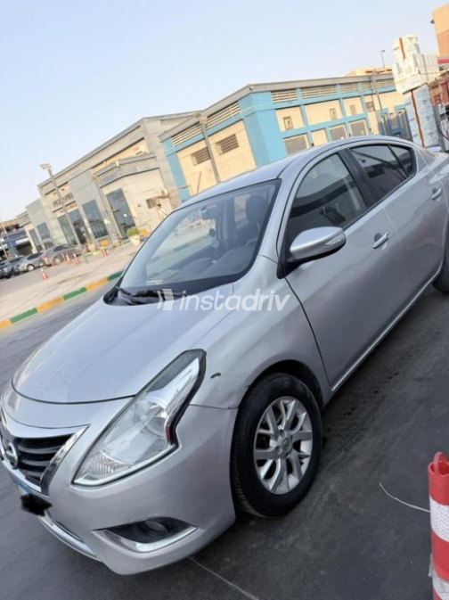 Nissan Sunny 2022 White Automatic Used for Sale in Greater Cairo ( Cairo + Giza) - 7