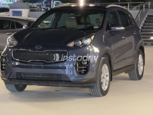 Kia Sportage 2019 Gray Automatic Used for Sale in Nasr city - 1