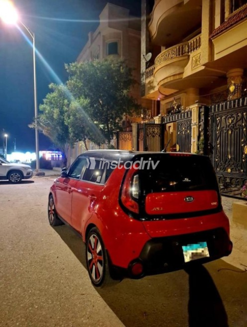 Kia Soul 2016 Red Automatic Used for Sale in Damietta - 8