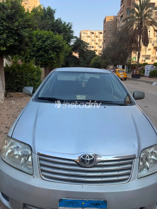 Toyota Corolla 2005 Silver Automatic Used for Sale in Greater Cairo ( Cairo + Giza) - 2