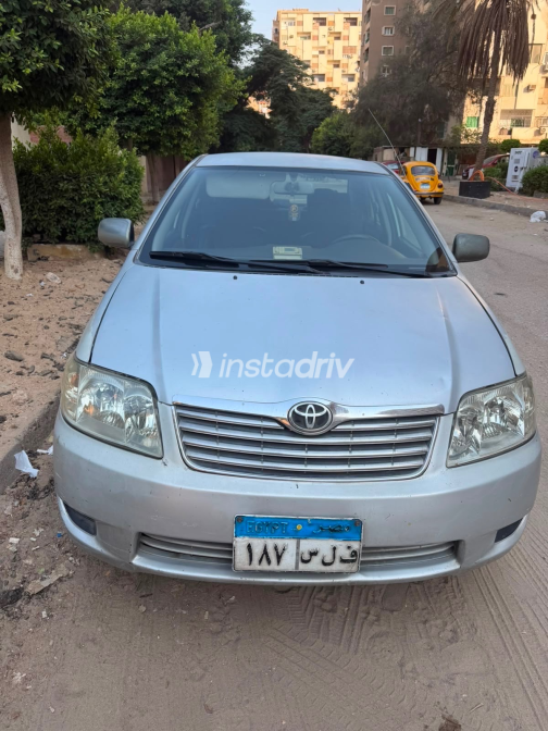 Toyota Corolla 2005 Silver Automatic Used for Sale in Greater Cairo ( Cairo + Giza) - 4