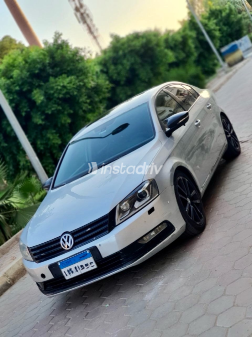 Volkswagen Passat 2012 Silver Automatic Used for Sale in Greater Cairo ( Cairo + Giza) - 6