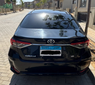 Toyota Corolla 2021 Black CVT Used for Sale in Greater Cairo ( Cairo + Giza)