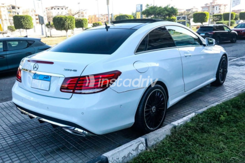 Mercedes E 200 2015 White Automatic Used for Sale in Madinaty - 2