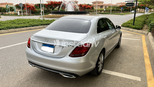 Mercedes C 180 2019 Silver Automatic Used for Sale in Greater Cairo ( Cairo + Giza) - 3
