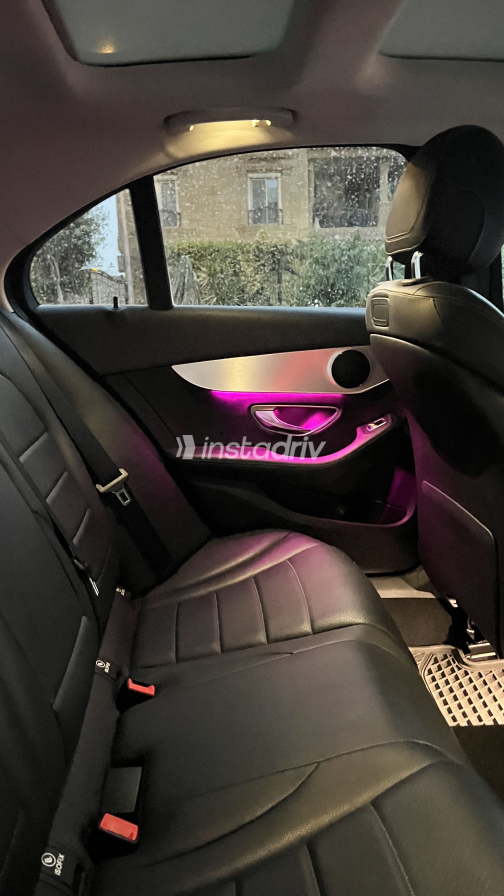 Mercedes C 180 2019 Silver Automatic Used for Sale in Greater Cairo ( Cairo + Giza) - 4