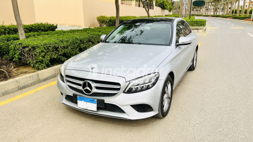 Mercedes C 180 2019 Silver Automatic Used for Sale in Greater Cairo ( Cairo + Giza) - 5