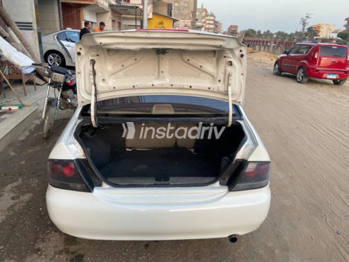 Mitsubishi Lancer Puma 2005 White Automatic Used for Sale in Greater Cairo ( Cairo + Giza) - 3