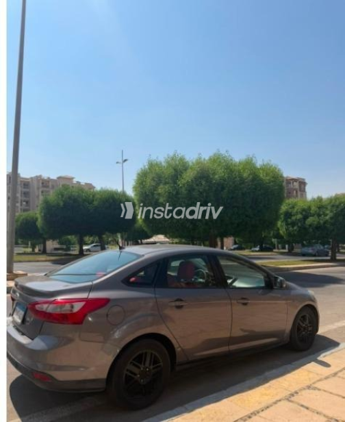 Ford Focus 2012 Bronze Automatic Used for Sale in Madinaty - 3