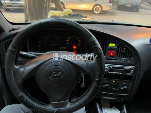 Hyundai Elantra 2006 Olive Green Automatic Used for Sale in Shobra - 6