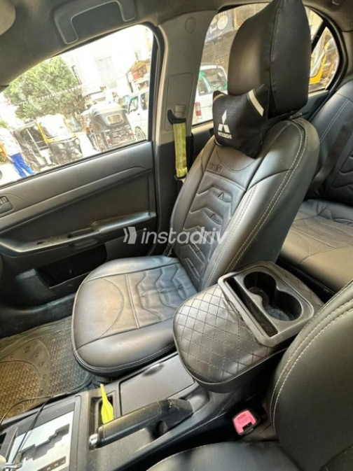 Mitsubishi Lancer EX Shark 2015 Silver Automatic Used for Sale in Greater Cairo ( Cairo + Giza) - 4