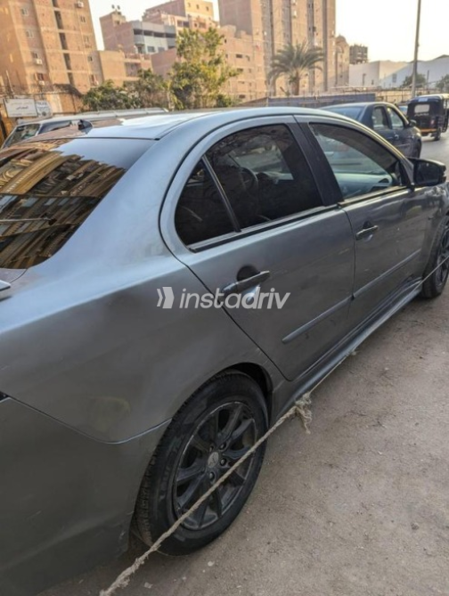 Mitsubishi Lancer EX Shark 2015 Silver Automatic Used for Sale in Greater Cairo ( Cairo + Giza) - 6
