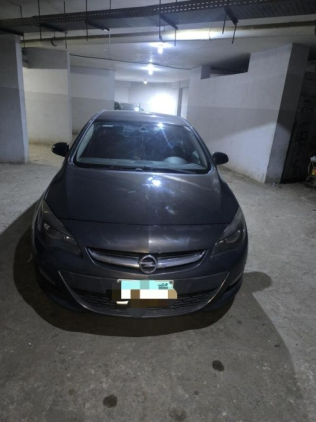 Opel Astra 2016 Dark Gray Automatic Used for Sale in Heliopolis