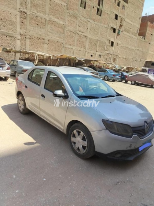 رينو لوجان 2015 فضي أوتوماتيك مستعملة للبيع في الجيزة - 7