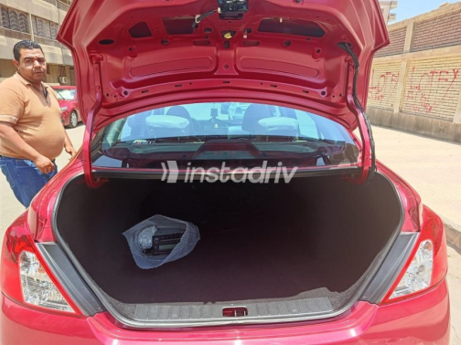 Nissan Sunny 2023 White Automatic Used for Sale in Greater Cairo ( Cairo + Giza) - 6