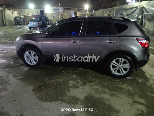 Nissan Qashqai 2014 Gray Automatic Used for Sale in Greater Cairo ( Cairo + Giza) - 3