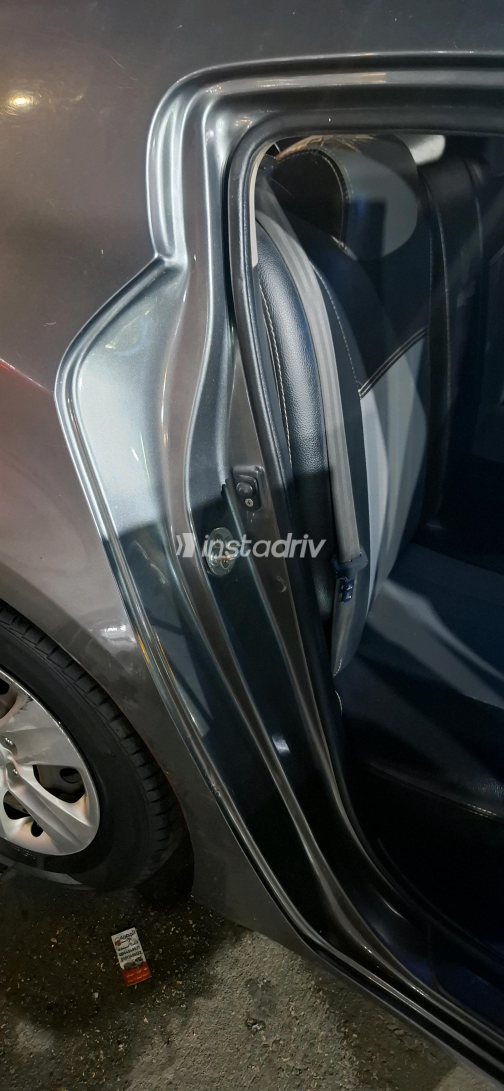 Kia Cerato 2015 Gray Automatic Used for Sale in Greater Cairo ( Cairo + Giza) - 8